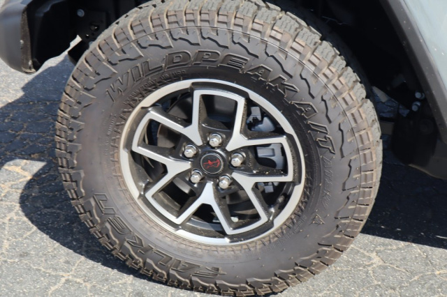 New 2026 Jeep Gladiator Rubicon  in Norco, CA 13