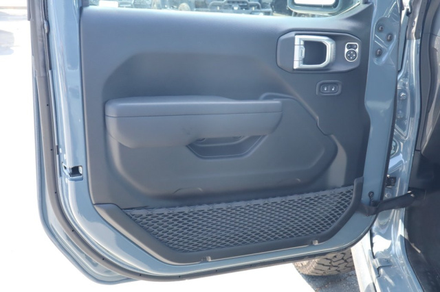 New 2026 Jeep Gladiator Rubicon  in Norco, CA 17