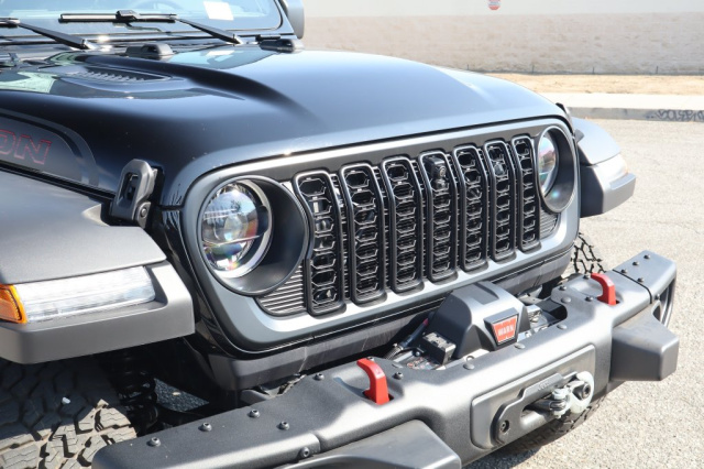 New 2026 Jeep Gladiator Shadow Ops  in Norco, CA 8