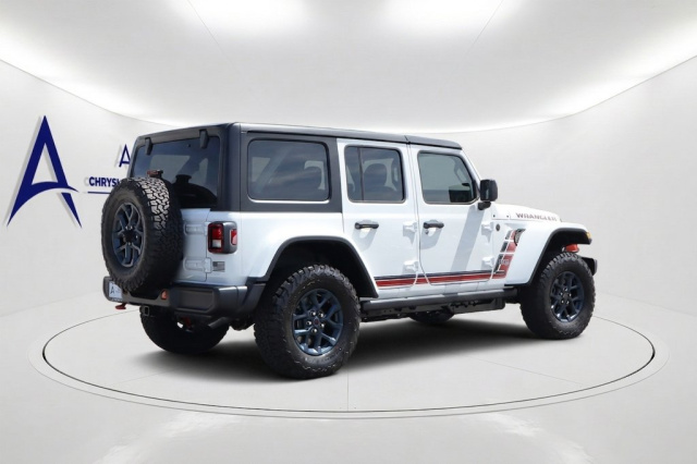New 2026 Jeep Wrangler Willys  in Norco, CA 3