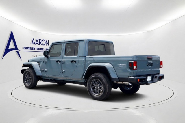 New 2026 Jeep Gladiator Sport S  in Norco, CA 6