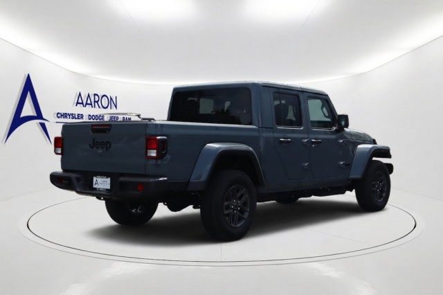 New 2026 Jeep Gladiator Sport S  in Norco, CA 3