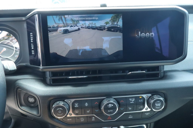 New 2026 Jeep Gladiator Sport S  in Norco, CA 19