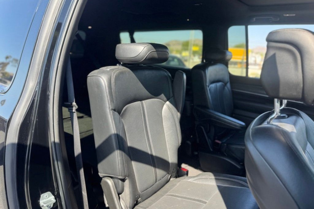 Used 2023 Jeep Wagoneer L Series II  in Norco, CA 12