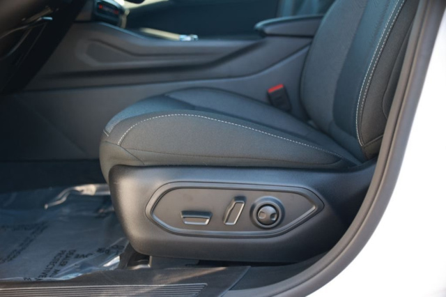 New 2026 Jeep Cherokee Laredo  in Norco, CA 15