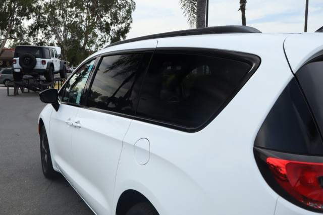 New 2027 Chrysler Pacifica Limited  in Norco, CA 10