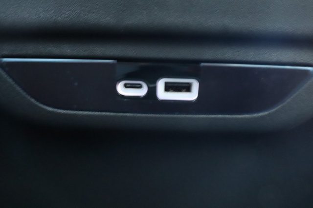 New 2027 Chrysler Pacifica Limited  in Norco, CA 29