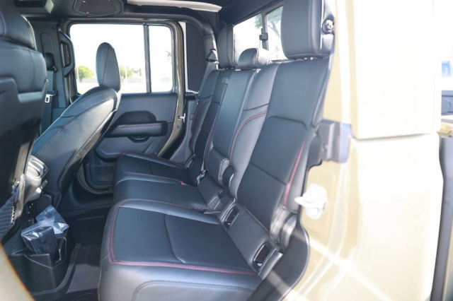 New 2026 Jeep Gladiator Rubicon  in Norco, CA 31