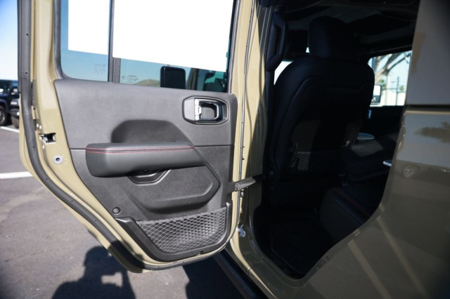 New 2026 Jeep Gladiator Rubicon  in Norco, CA 33
