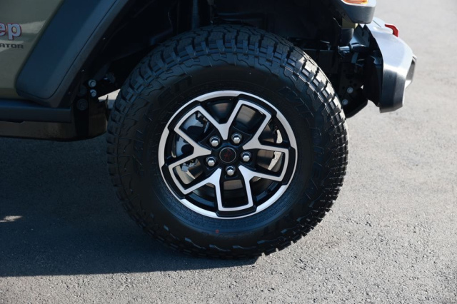 New 2026 Jeep Gladiator Rubicon  in Norco, CA 7