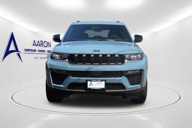 New 2027 Jeep Grand Cherokee   in Norco, CA 1