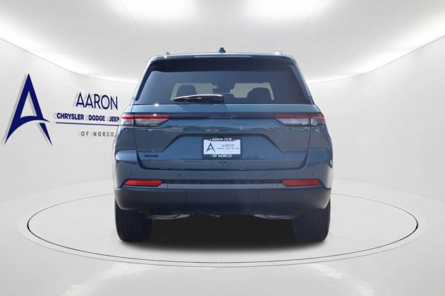 New 2027 Jeep Grand Cherokee   in Norco, CA 4