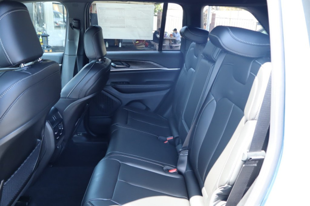 New 2027 Jeep Grand Cherokee   in Norco, CA 29