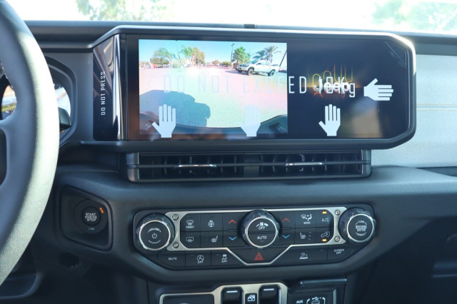 New 2026 Jeep Gladiator Sport S  in Norco, CA 21