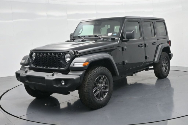 Used 2024 Jeep Wrangler Sport  in Norco, CA 21