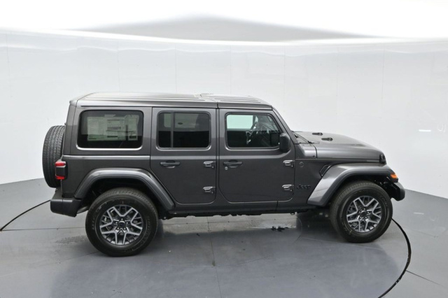 New 2025 Jeep Wrangler Sahara  in Norco, CA 22