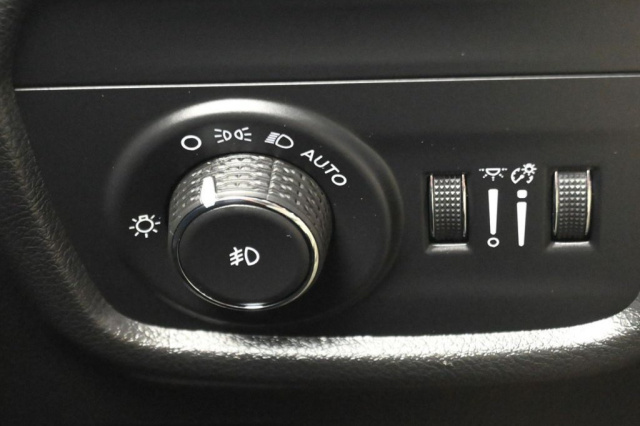 New 2025 Jeep Grand Cherokee Limited  in Norco, CA 35