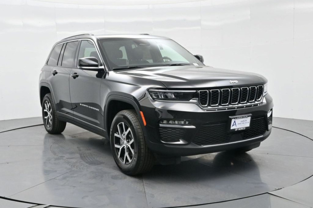 New 2025 Jeep Grand Cherokee Limited  in Norco, CA 2