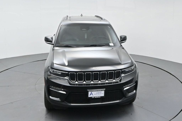 New 2025 Jeep Grand Cherokee Limited  in Norco, CA 22