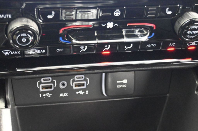 New 2025 Jeep Grand Cherokee Limited  in Norco, CA 41