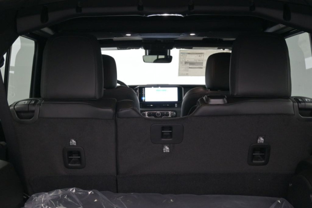 Used 2024 Jeep Wrangler Rubicon 392  in Norco, CA 33
