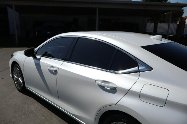 Used 2023 Lexus ES 300h Luxury  in Norco, CA 15