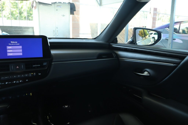 Used 2023 Lexus ES 300h Luxury  in Norco, CA 29