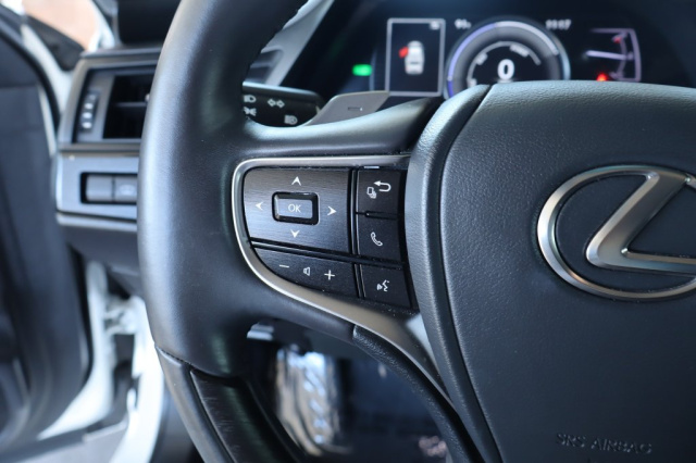 Used 2023 Lexus ES 300h Luxury  in Norco, CA 22