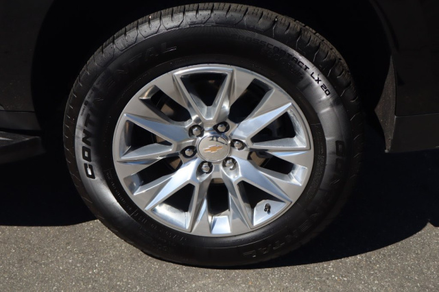 Used 2026 Chevrolet Suburban Premier  in Norco, CA 12