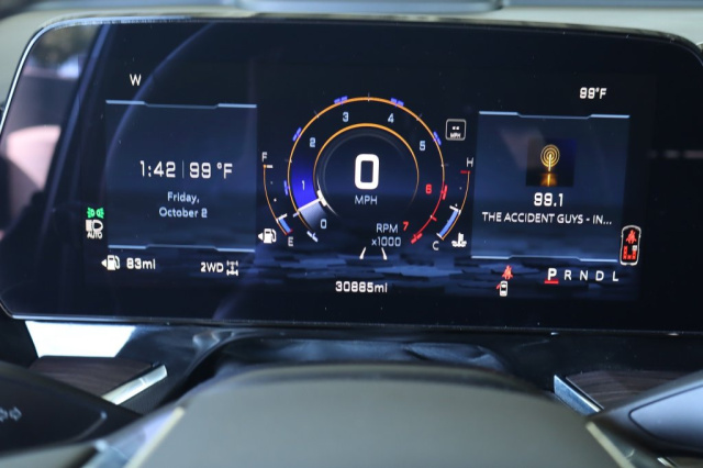 Used 2026 Chevrolet Suburban Premier  in Norco, CA 22