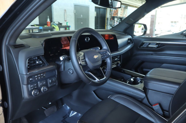 Used 2026 Chevrolet Suburban Premier  in Norco, CA 17