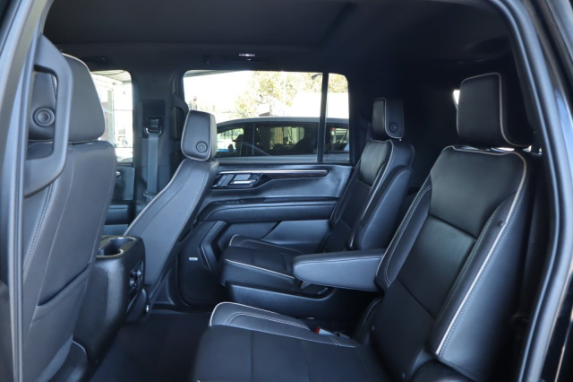 Used 2026 Chevrolet Suburban Premier  in Norco, CA 35