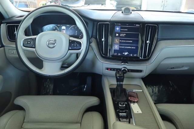 Used 2019 Volvo XC60 T6 Inscription  in Norco, CA 25