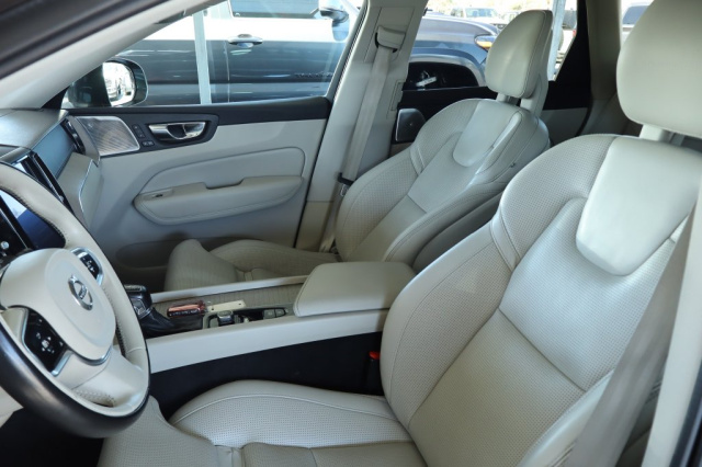 Used 2019 Volvo XC60 T6 Inscription  in Norco, CA 18