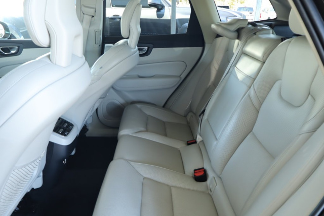 Used 2019 Volvo XC60 T6 Inscription  in Norco, CA 33