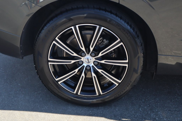 Used 2019 Volvo XC60 T6 Inscription  in Norco, CA 10