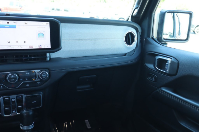 Used 2026 Jeep Wrangler Sahara  in Norco, CA 29