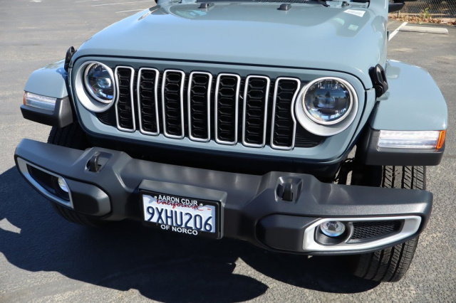 Used 2026 Jeep Wrangler Sahara  in Norco, CA 8