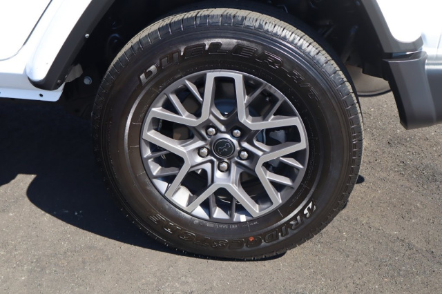 Used 2026 Jeep Wrangler Sahara  in Norco, CA 12
