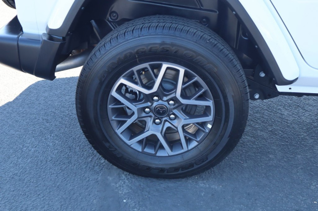 Used 2026 Jeep Wrangler Sahara  in Norco, CA 10