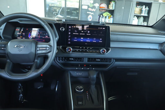 Used 2025 Chevrolet Colorado Trail Boss  in Norco, CA 29