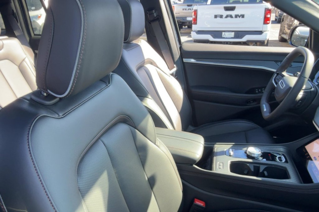 Used 2025 Jeep Wagoneer S Limited  in Norco, CA 14