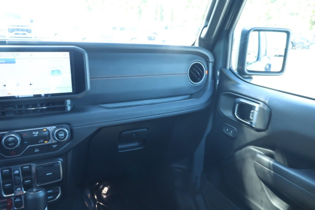 Used 2025 Jeep Gladiator Mojave  in Norco, CA 29