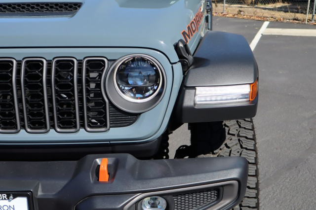 Used 2025 Jeep Gladiator Mojave  in Norco, CA 7