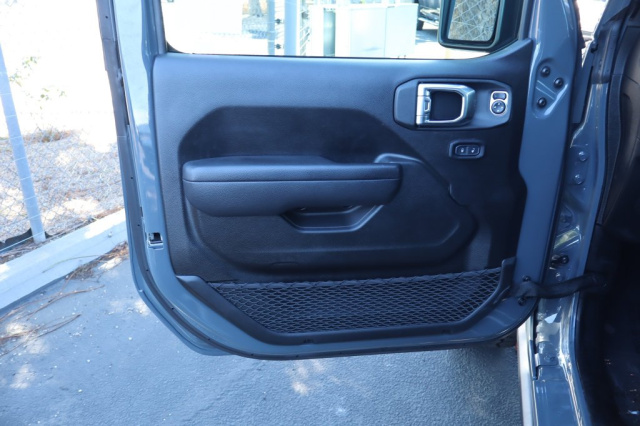 Used 2025 Jeep Gladiator Mojave  in Norco, CA 17