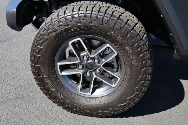 Used 2025 Jeep Gladiator Mojave  in Norco, CA 13