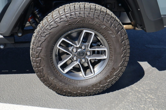 Used 2025 Jeep Gladiator Mojave  in Norco, CA 12