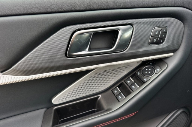 Used 2025 Ford Explorer ST-Line  in Norco, CA 10
