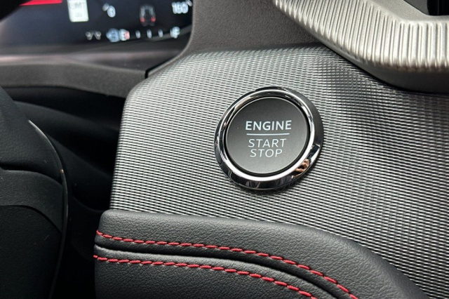 Used 2025 Ford Explorer ST-Line  in Norco, CA 31