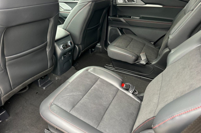 Used 2025 Ford Explorer ST-Line  in Norco, CA 13